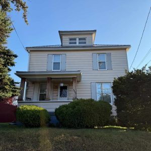 3209 Burton Avenue, Erie, PA Real Estate Auction!